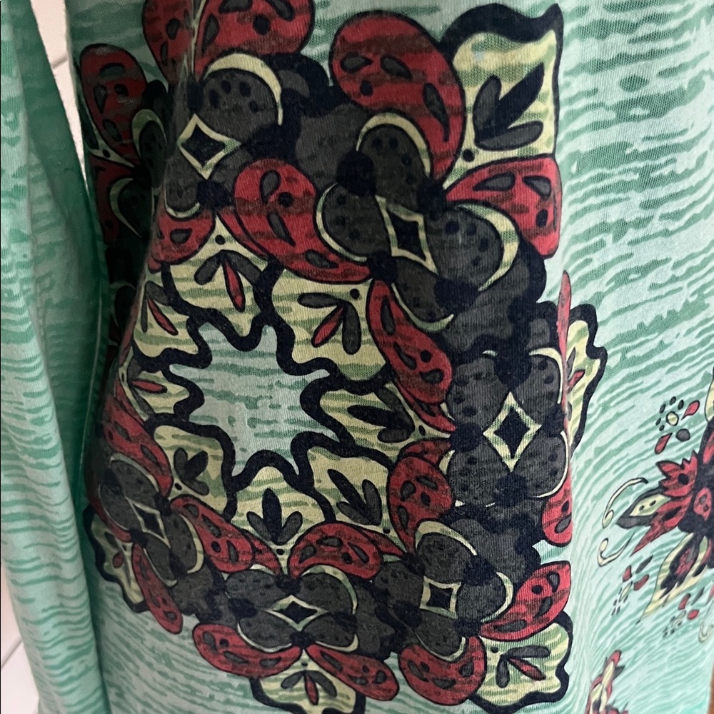 Aventura Vintage Burnout Indie Long Sleeve Floral Medallion Tee - Picture 8 of 13